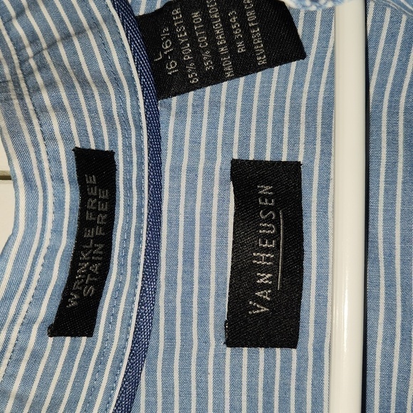 Dress Shirt Van Heusen - Picture 2 of 3